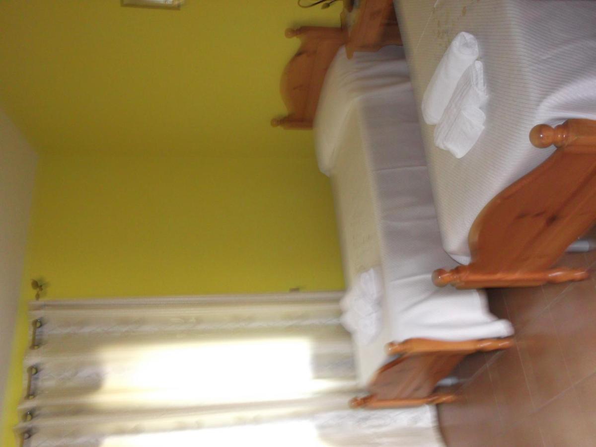 Villanova Strisaili Hotel Il Nido Dell'Aquila מראה חיצוני תמונה