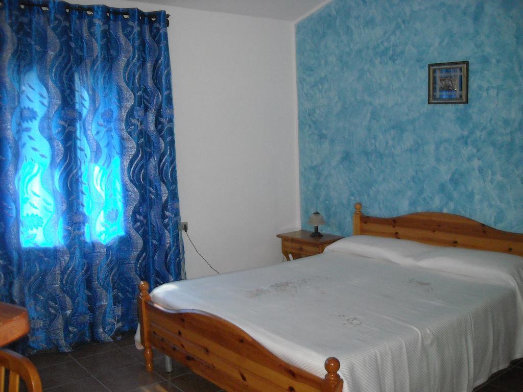 Villanova Strisaili Hotel Il Nido Dell'Aquila חדר תמונה