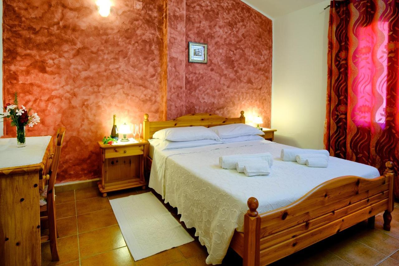 Villanova Strisaili Hotel Il Nido Dell'Aquila מראה חיצוני תמונה